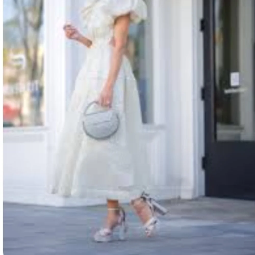 Antonio Melani Nicola bathie x Antonio Melani Lila Bow heels Silver 8M New - Picture 2 of 16